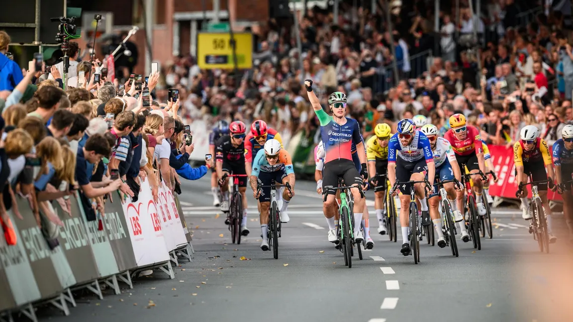 Olav Kooij gewinnt Sparkassen Münsterland Giro 2026 im Massensprint