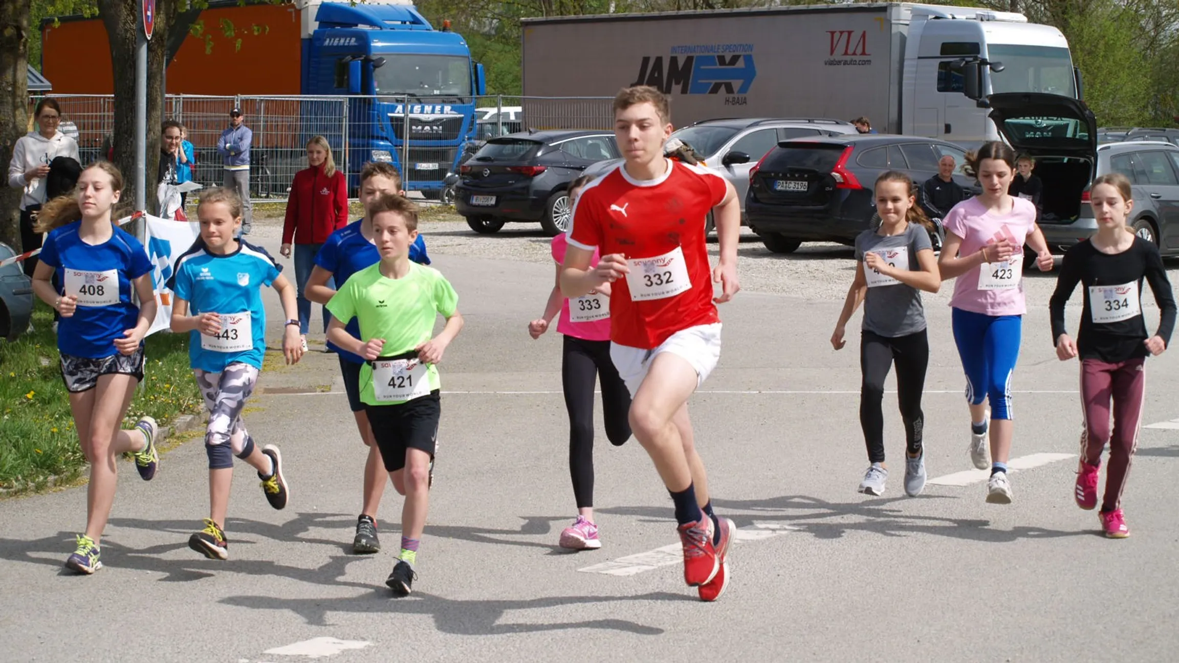 Sonne statt Regen: Der 15. Marktlauf - Rund um Ruhstorf ruft!