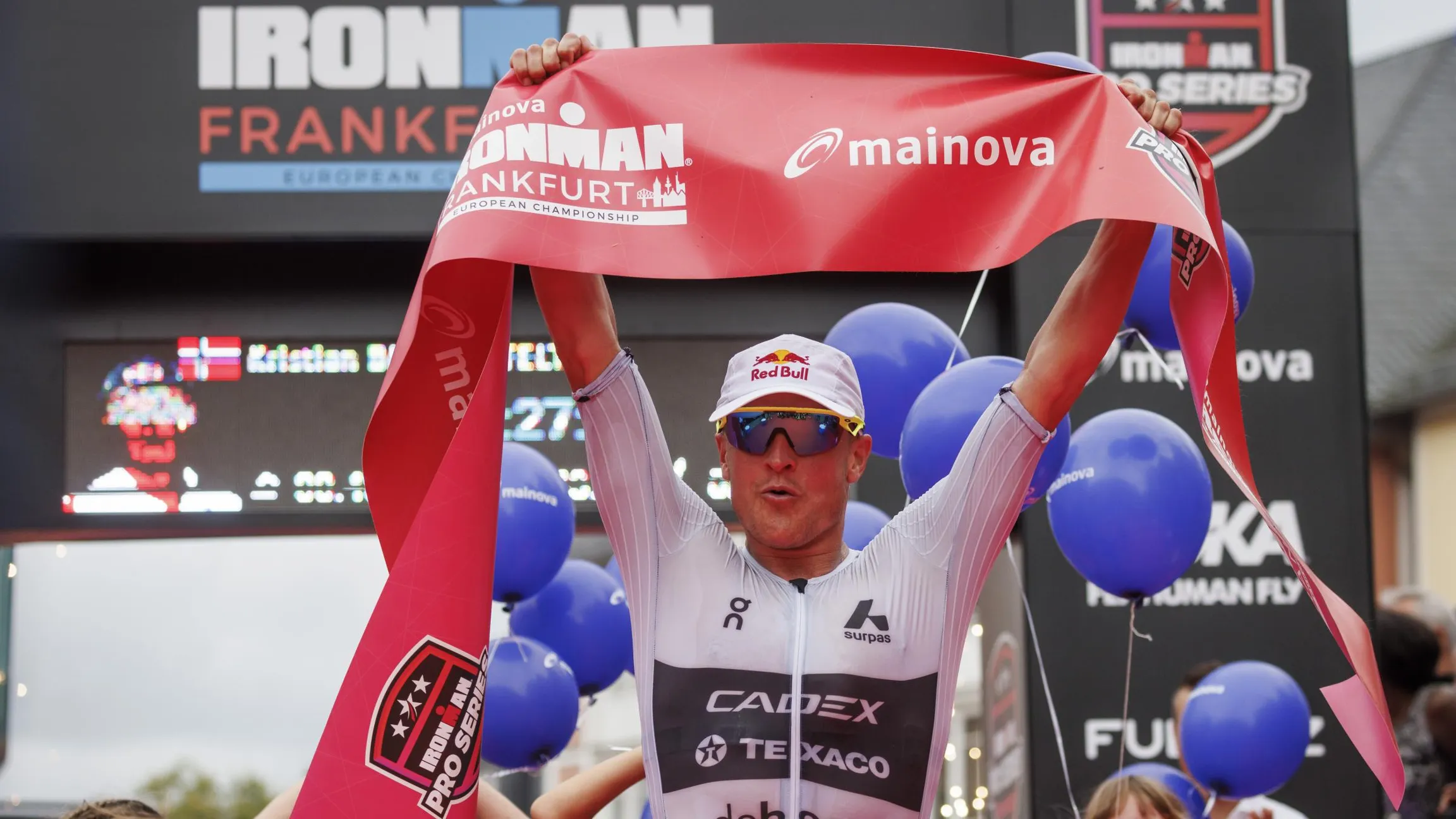 IRONMAN Frankfurt 2024: Blummenfelt siegt - Lindars überrascht bei Debüt
