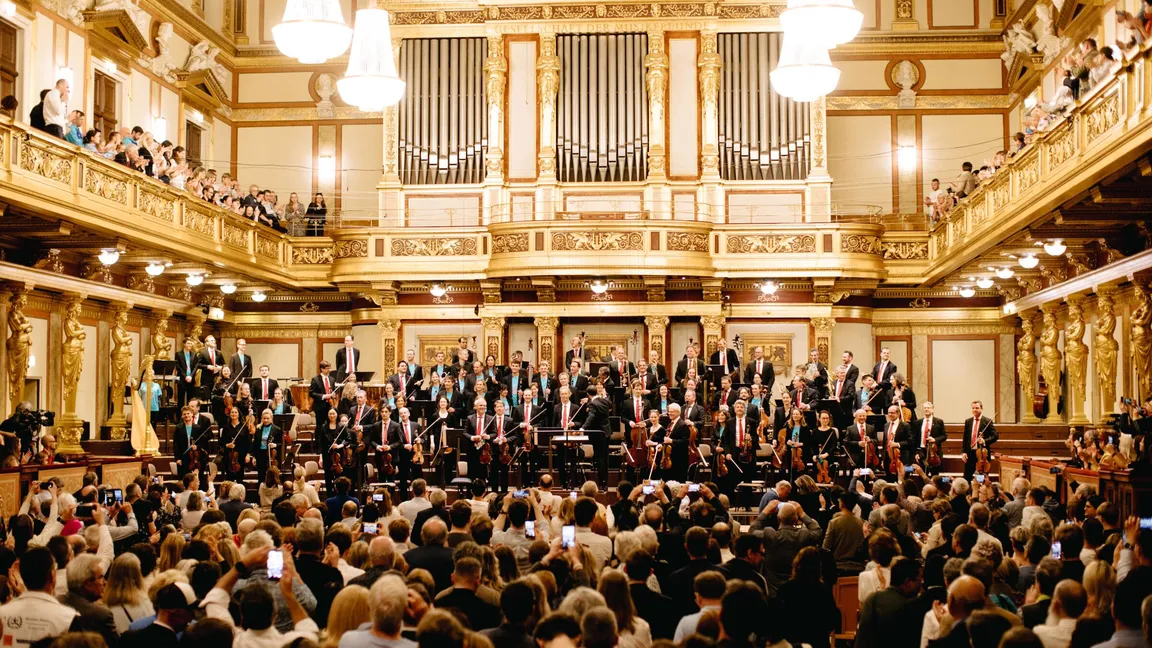 Vienna City Marathon Läufer spielen mit Wiener Symphonikern im Goldenen Saal