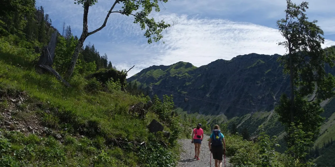 Auf der Wettkampfstrecke Nebelhornlauf ab Talstation über Bergstation bis Nebelhorn*Gipfel