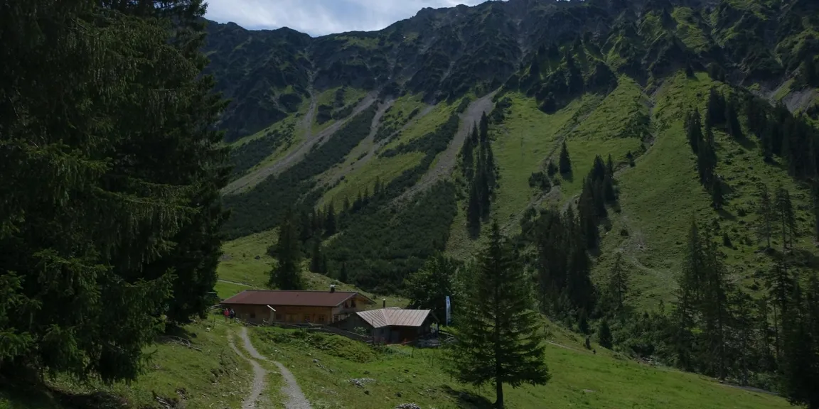 Auf der Wettkampfstrecke Nebelhornlauf ab Talstation über Bergstation bis Nebelhorn*Gipfel