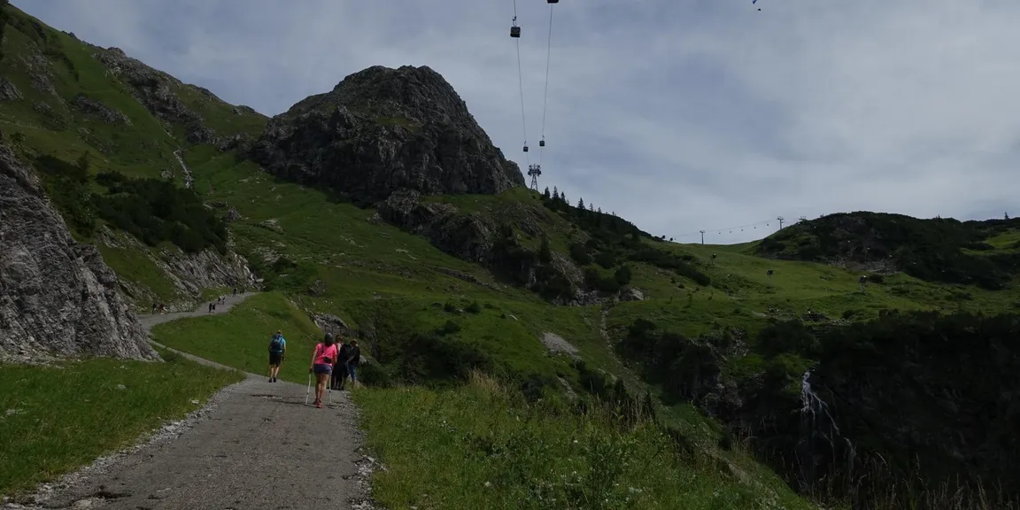 Auf der Wettkampfstrecke Nebelhornlauf ab Talstation über Bergstation bis Nebelhorn*Gipfel