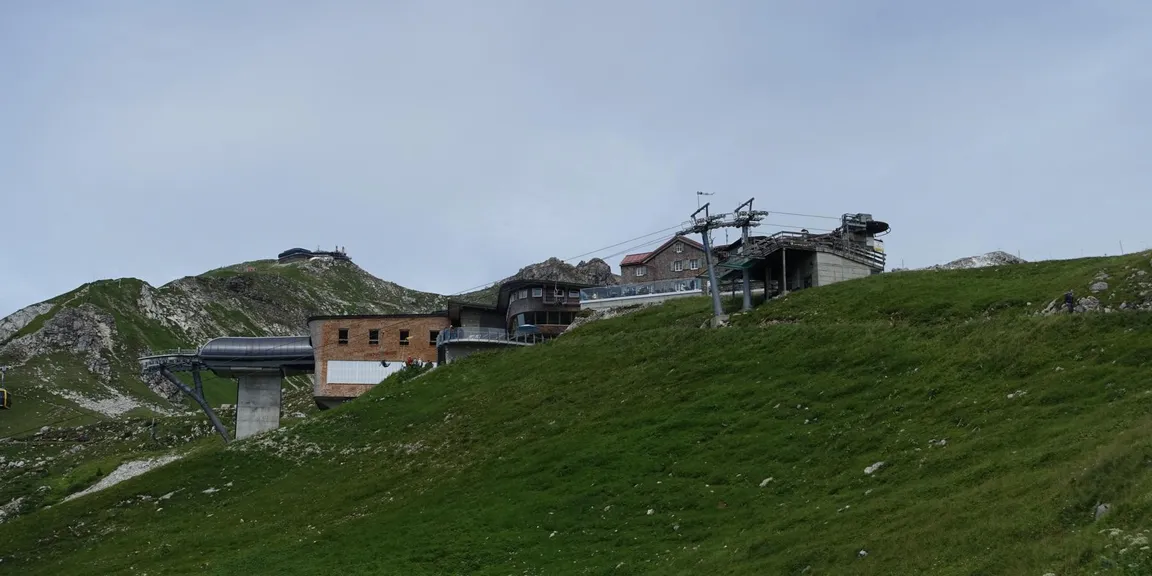 Auf der Wettkampfstrecke Nebelhornlauf ab Talstation über Bergstation bis Nebelhorn*Gipfel