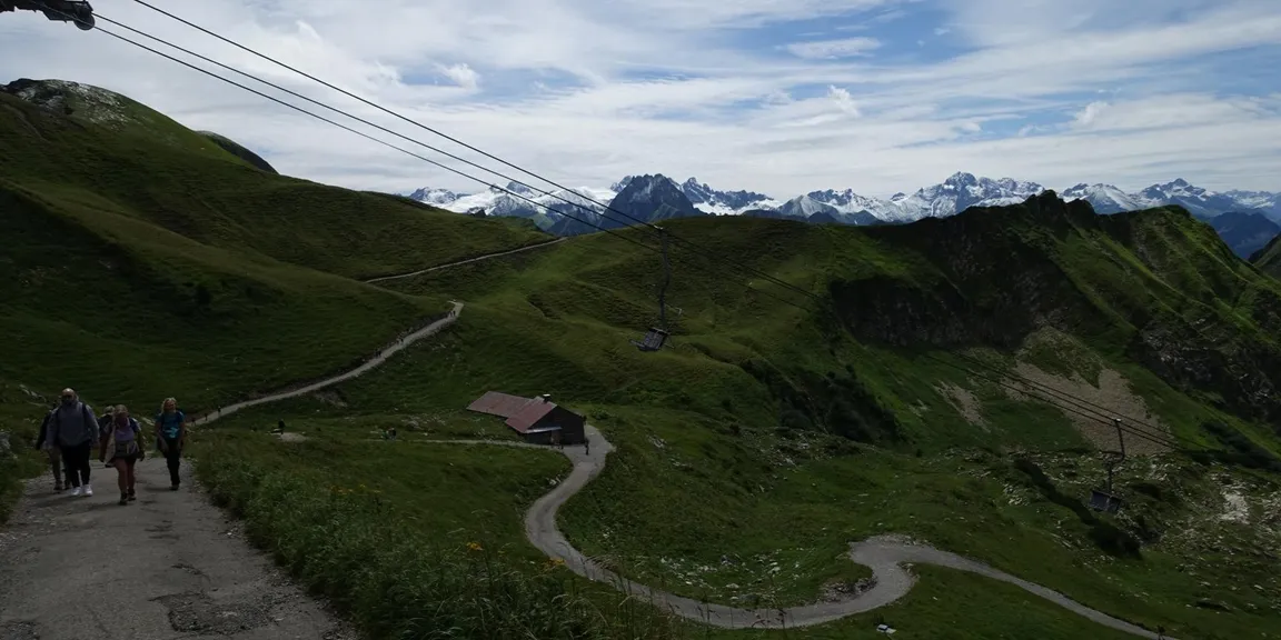 Auf der Wettkampfstrecke Nebelhornlauf ab Talstation über Bergstation bis Nebelhorn*Gipfel