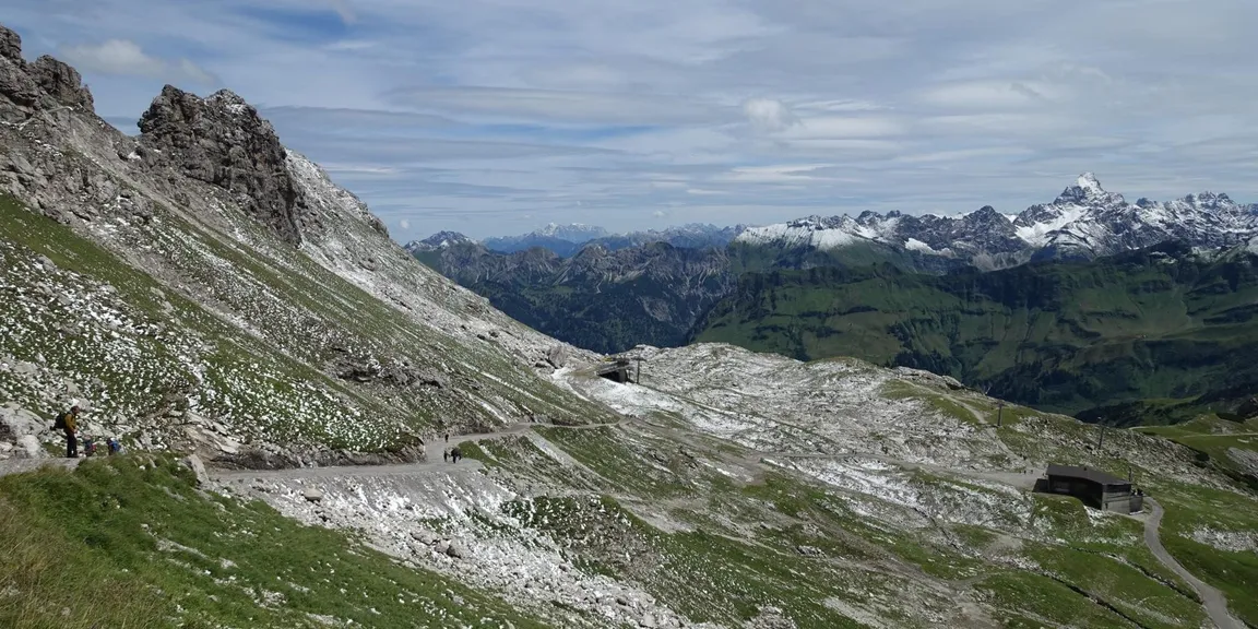 Auf der Wettkampfstrecke Nebelhornlauf ab Talstation über Bergstation bis Nebelhorn*Gipfel