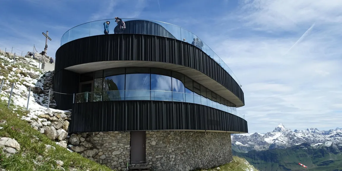 Auf der Wettkampfstrecke Nebelhornlauf ab Talstation über Bergstation bis Nebelhorn*Gipfel