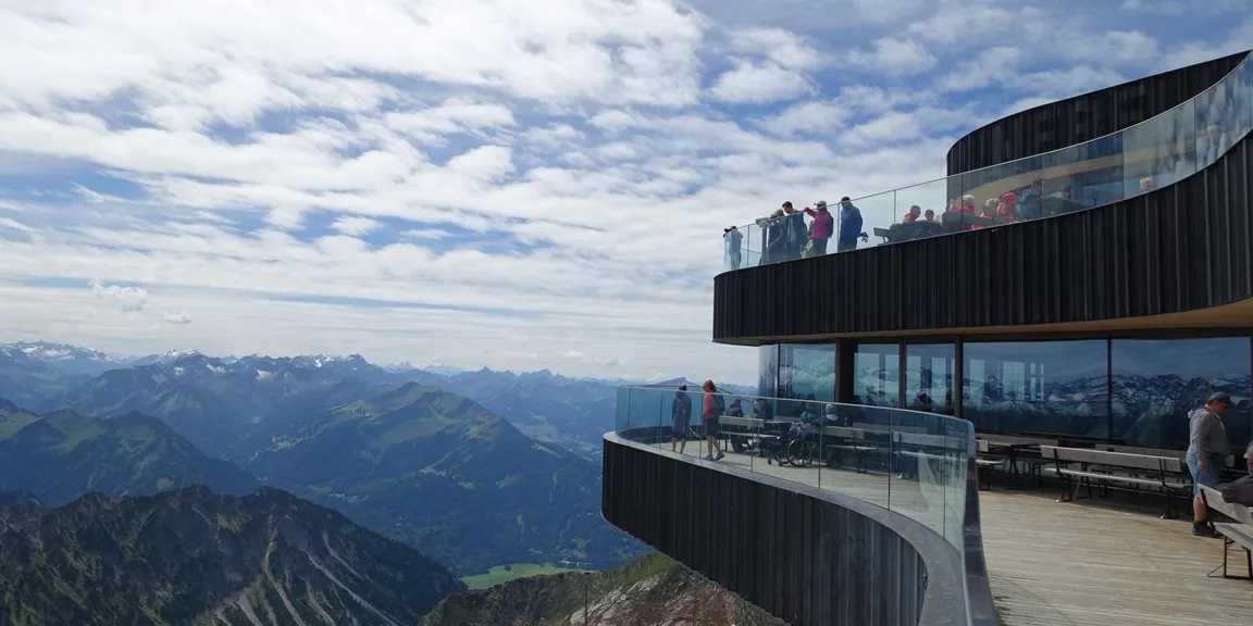 Auf der Wettkampfstrecke Nebelhornlauf ab Talstation über Bergstation bis Nebelhorn*Gipfel