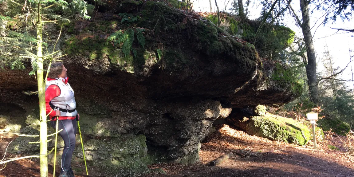 Hohler Stein auf der Halbmarathonstrecke
