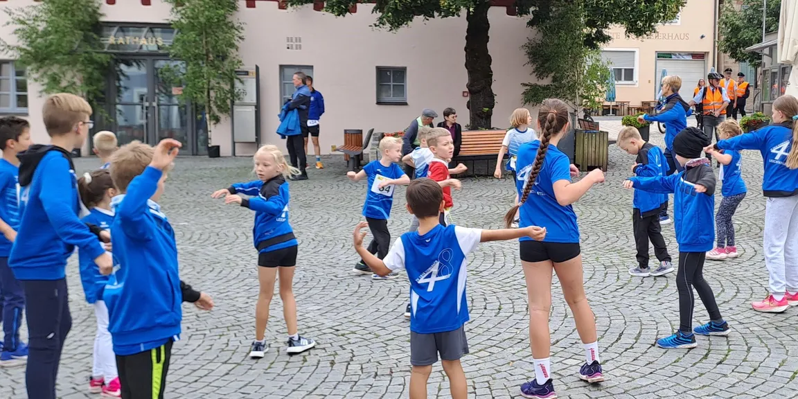 Bilder zum Burgfestlauf 2025