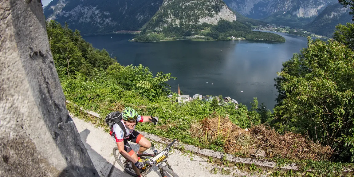 Ein ganz besonderer Blick auf Hallstatt entlang der Strecke A,B und C!