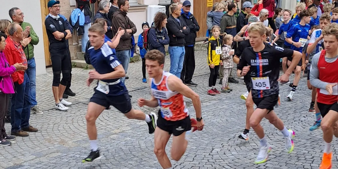 Bilder zum Burgfestlauf 2025