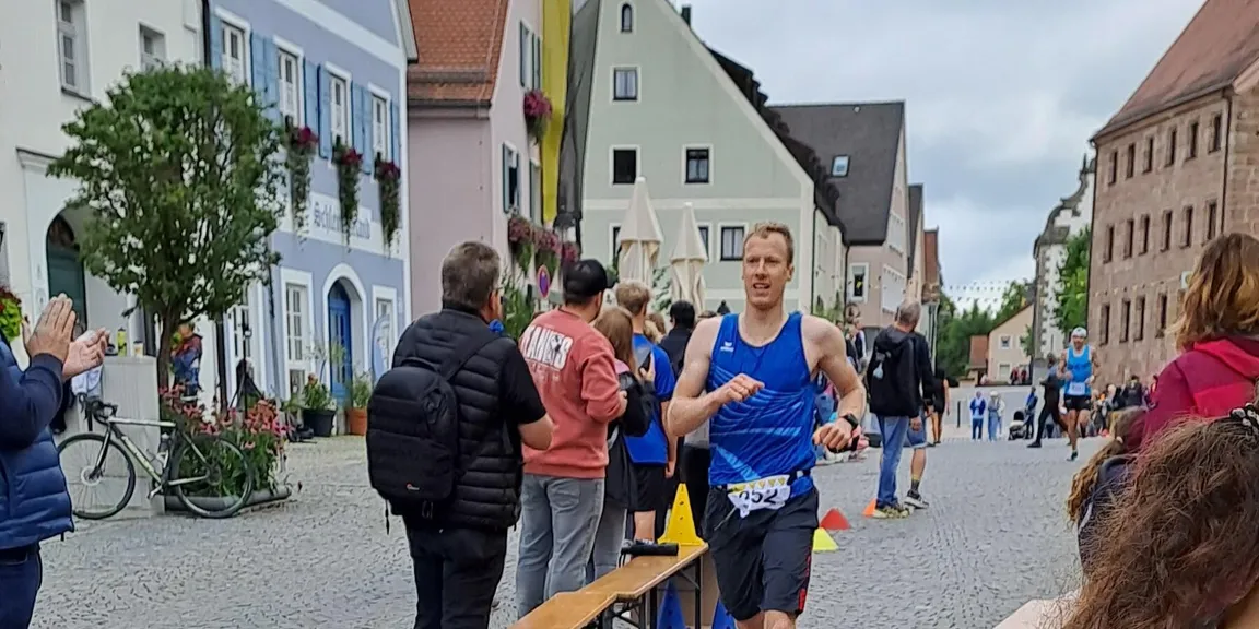 Bilder vom Burgfestlauf 2025