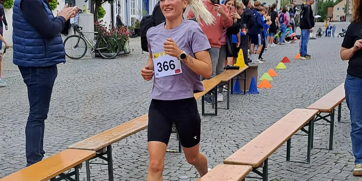 Bilder vom Burgfestlauf 2025