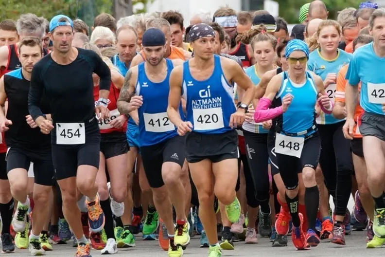 13. Labertal-Lauf mit Niederbayerischen Meisterschaften